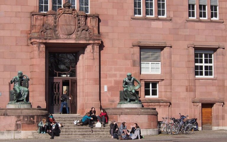 Universidad de Friburgo (Alemania)