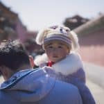 El régimen chino muestra la zanahoria a las familias: “Tened más hijos”