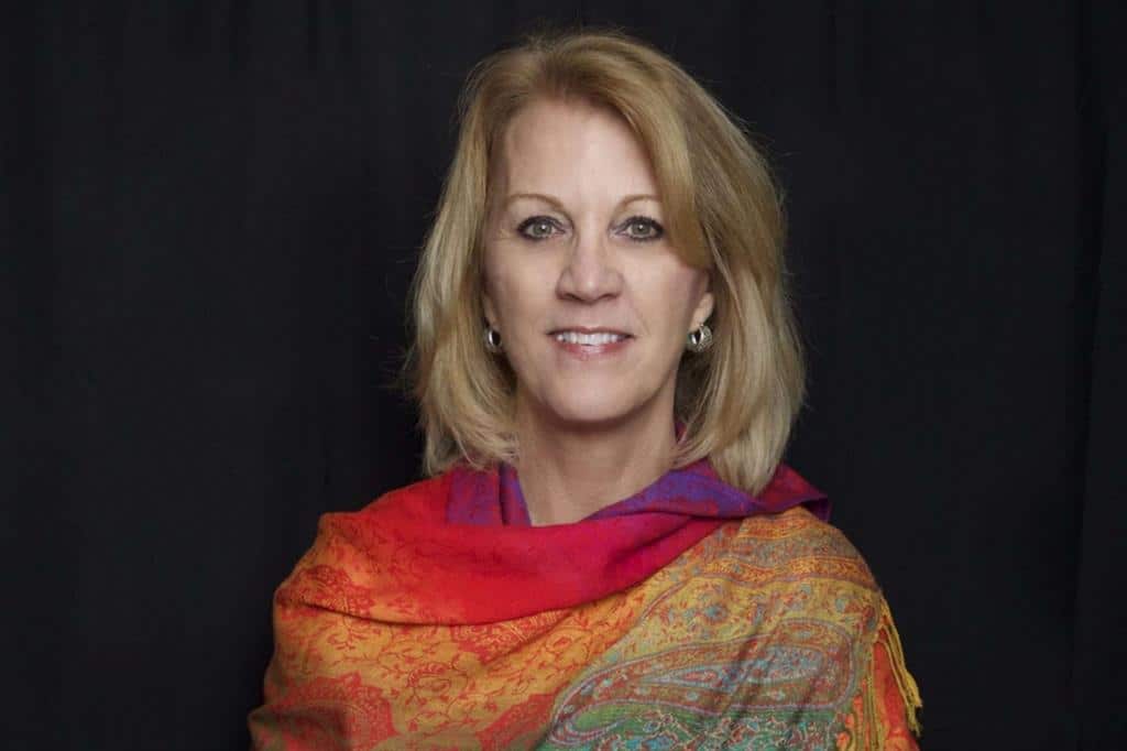 Jennifer Lahl, activista contra la industria de la fertilidad: “¿Por qué dañamos cuerpos sanos?”